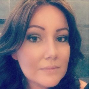 Meet your Posher, Gillian